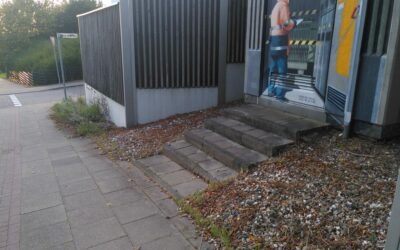 14.11.2022 Sicherheit an der Ecke Hans-Arp-Straße/Kandinskystraße