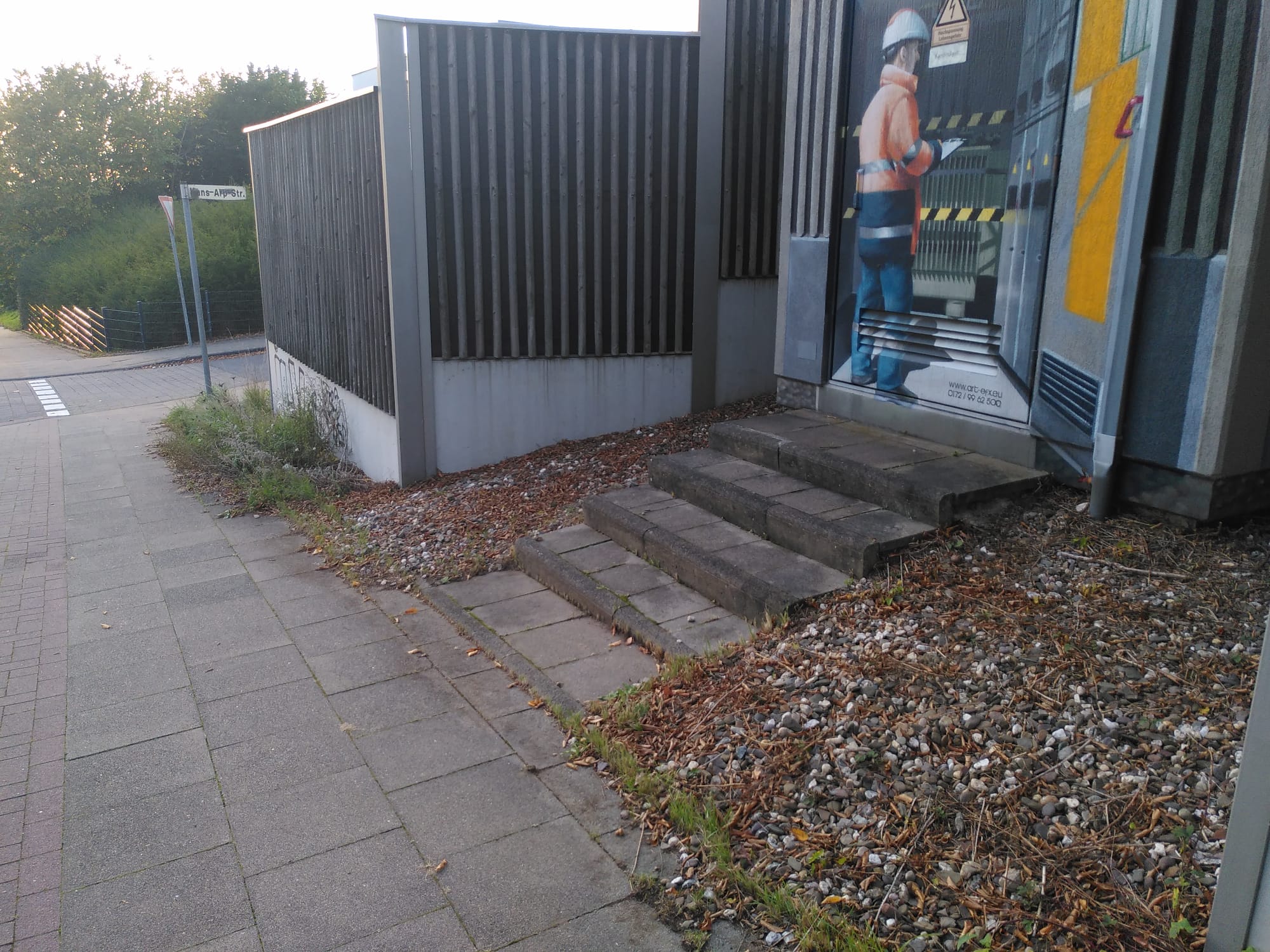 Ecke Hans-Arp-Straße